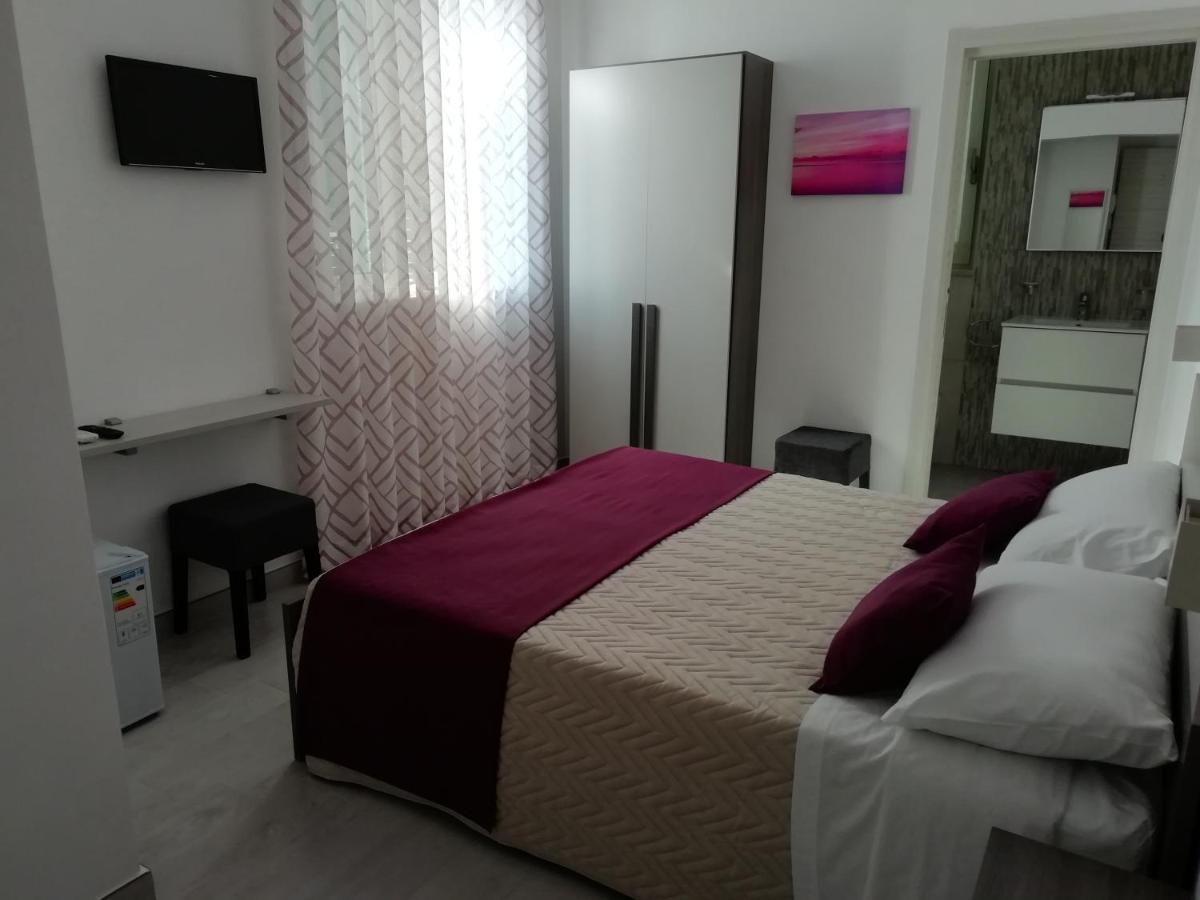 Flamingo Rooms Margherita Di Savoia Exterior photo